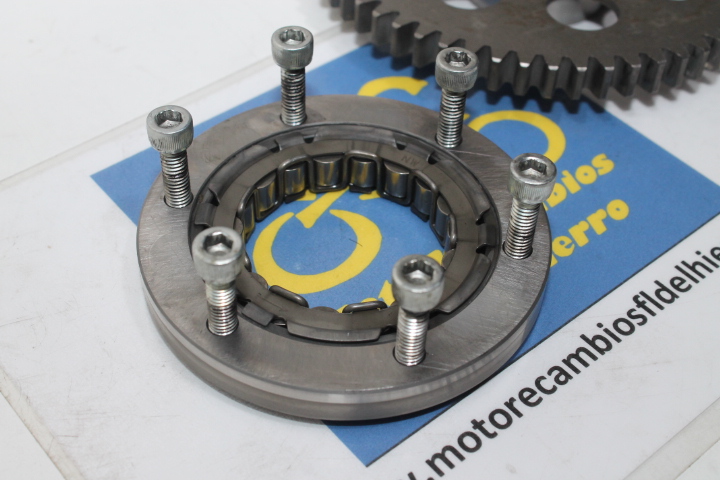 Embrague-Bendix Arranque - Recambio despiece desguace moto