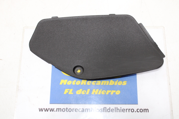 Tapa Derecha Acceso Motor Recambio Despiece Desguace Moto