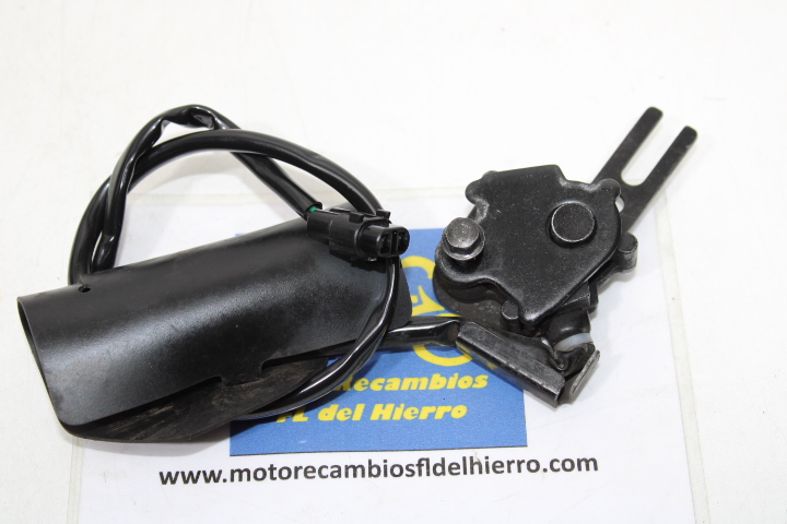 interruptor-sensor-pata-lateral-kawasaki-ninja-650-abs-2021-270100920 (1)
