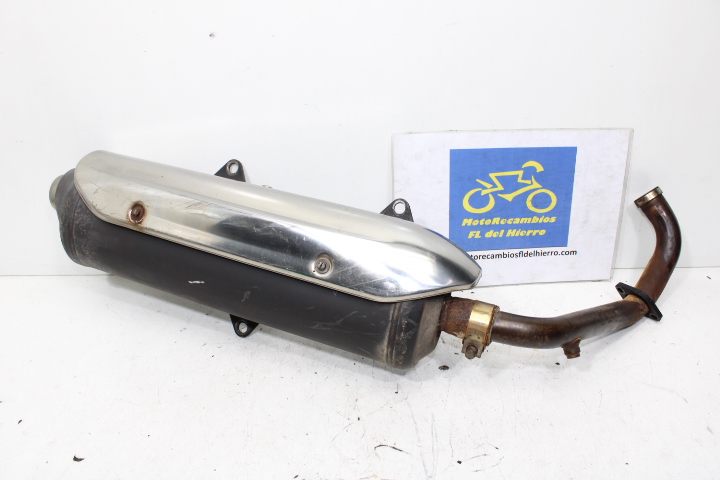 AP8119851-AP8119795-AP8119796-silencioso-colector-escape-embellecedor-aprilia-sport-city-125-e2-2004-2006 (1)