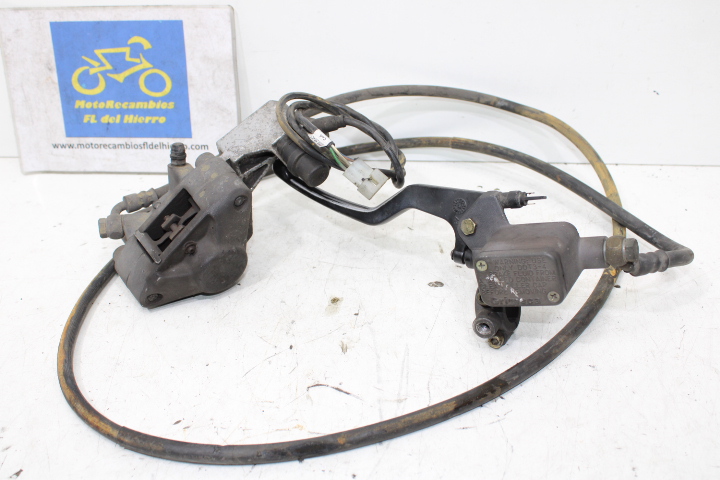 AP8213549-AP8133676-AP8133732-freno-trasero-aprilia-sport-city-125-e2-2004-2006 (1)