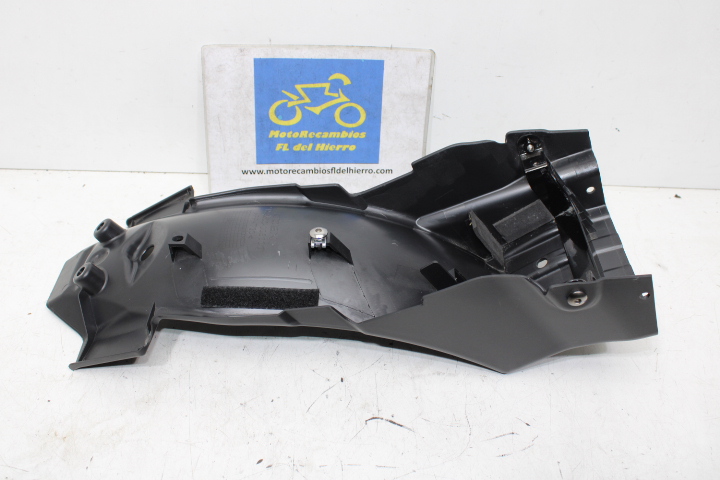 pase-rueda-guardabarros-trasero-zontes-custom-125c-2024-1226500-006000 (1)