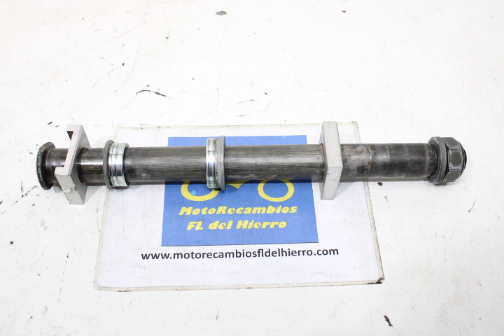 eje-rueda-trasera-yamaha-fzs-1000-fazer-1c28-2005-4FM253812000-4XV253890000-4XV253880000 (1)