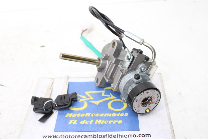 cerradura-bombin-contacto-kymco-people-s-125i-abs-2022-35010AEB9E00 (1)