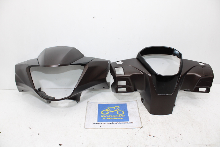 cubre-manillar-superior-kymco-people-s-125i-abs-2022-53205AHJ2E1070P-53206AEB9E0070P (1)