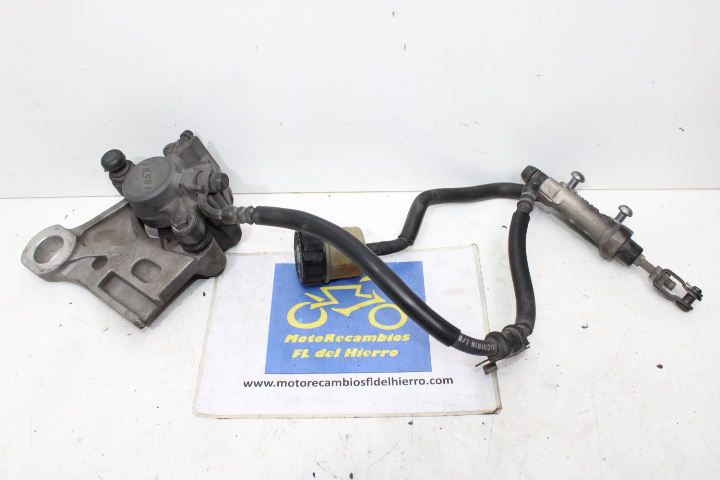 freno-trasero-yamaha-fz6-s1-fazer-2005-5VX2580W0000-5VX2583V0000-5VX2581K0100 (1)
