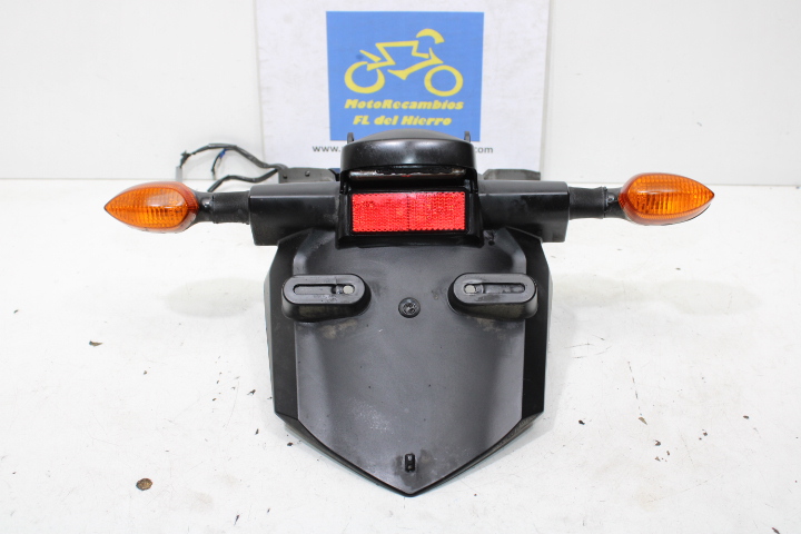 porta-matricula-intermitentes-yamaha-fz6-s1-fazer-2005-5VX216210000-5PW833200100-5PW833100100 (1)
