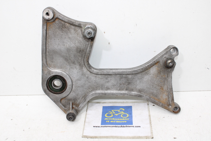 basculante-brazo-oscilante-piaggio-vespa-gts-250-ie-e3-2005-1A019545 (1)
