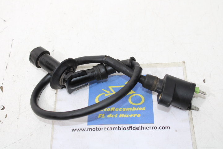 bobina-de-alta-pipa-bujia-sym-symphony-125s-e3-2015-3051AARA020 (1)