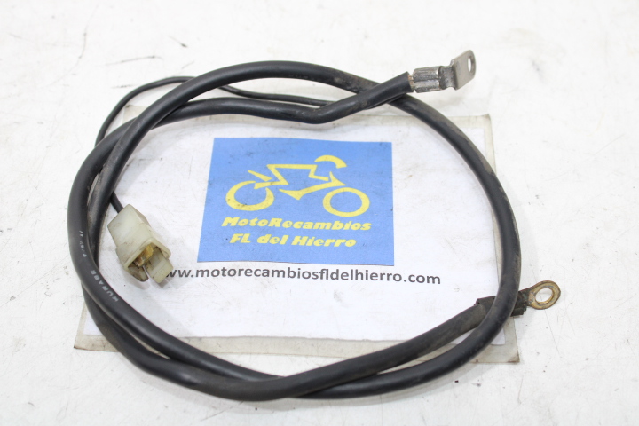 cable-negativo-bateria-yamaha-tmax-xp500-carburacion-2001-5GJ821160000 (1)
