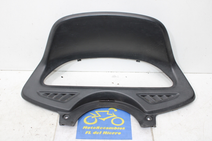 carenado-panel-cubre-relojes-yamaha-tmax-xp500-carburacion-2001-5GJ2836K0100 (1)