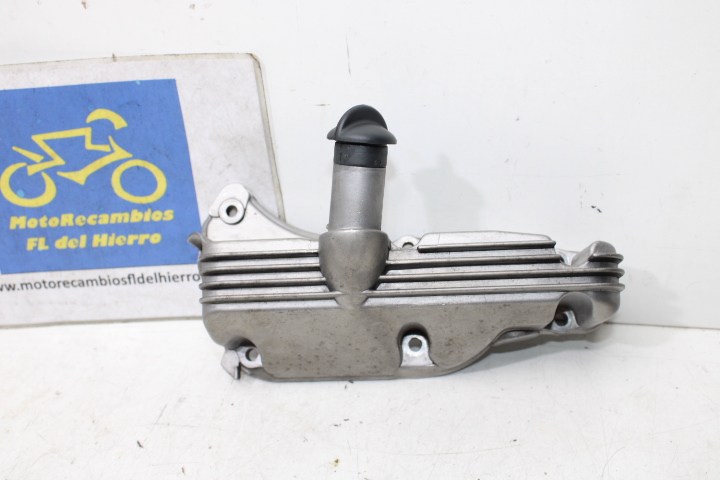 carter-tapón-aceite-piaggio-vespa-gts-250-ie-e3-2005-846096-843364 (1)