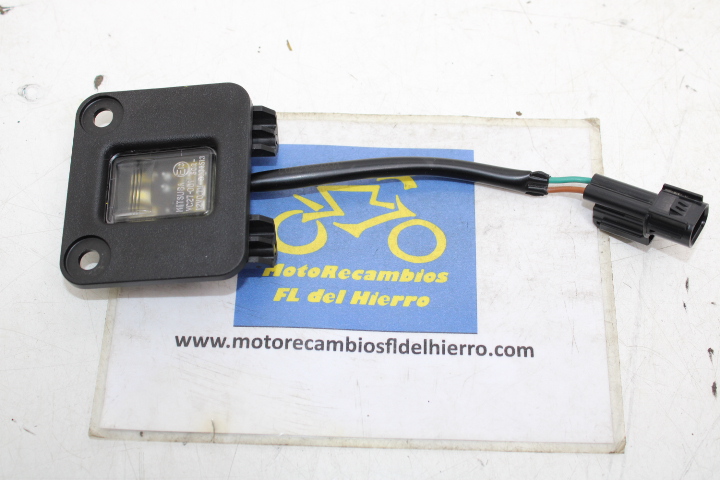 luz-cofre-maletero-honda-forza-350-2025-34260SZ3003 (1)