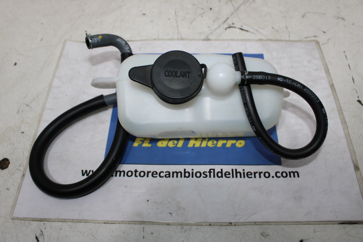 vaso-expansión-honda-forza-350-2025-19101K1BH40-19051MB2000 (1)