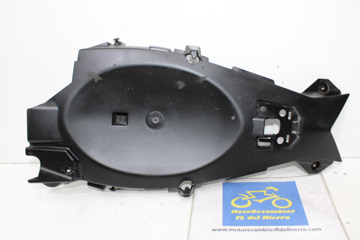 carenado-guardabarro-pase-rueda-trasero-kawasaki-er6f-abs-2014-350230354 (1)