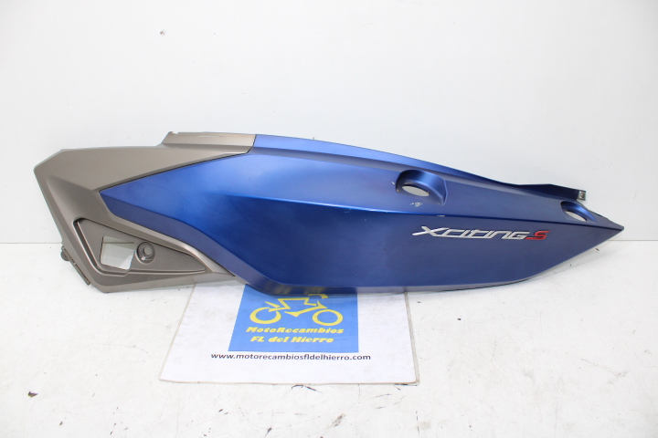 carenado-trasero-izquierdo-kymco-xciting-400-s-2020-83600ADG5E00CVP-83601ADG5E00ZBP (1)