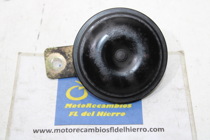claxon-bocina-avisador-acustico-kymco-xciting-400-s-2020-38110LDA790A (1)