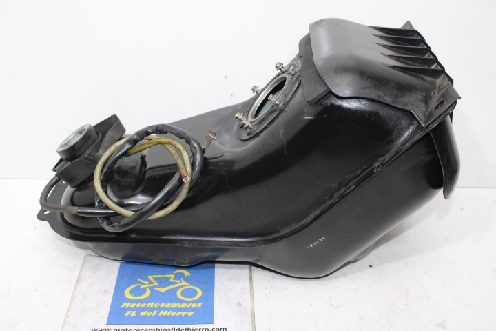 deposito-tanque-gasolina-kymco-xciting-400-s-2020-17500LEA7E00 (1)