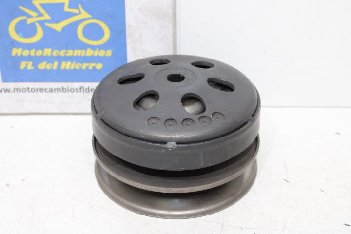 embrague-polea-campana-kymco-agility-carry-125-e5-2021-2301AKEC6C00-22101LCD3C00 (1)