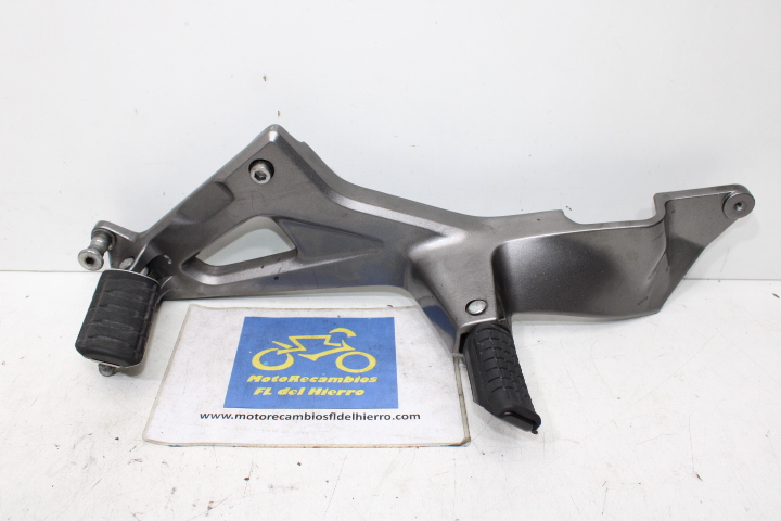 estriberas-izquierdas-soporte-honda-deauville-nt700v-abs-50700MEW920-50642MT3000-50712MEW920 (1)