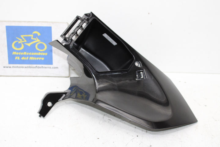 guantera-derecha-honda-deauville-nt700v-abs-64241MEW920 (1)