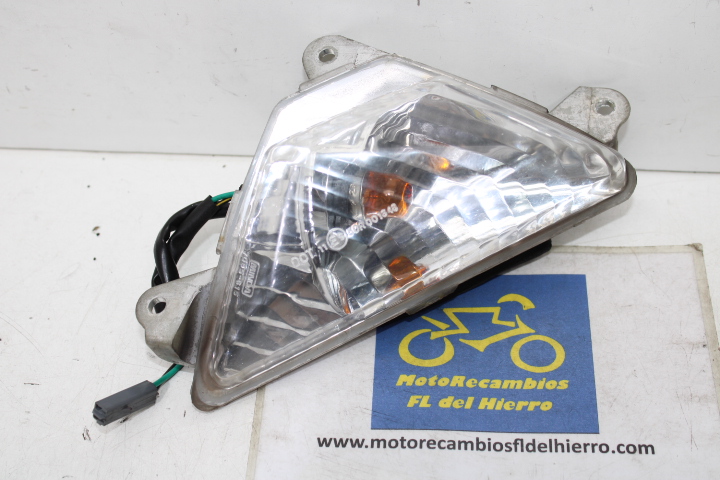 intermitente-delantero-derecho-kawasaki-er6f-abs-2014-230400112 (1)