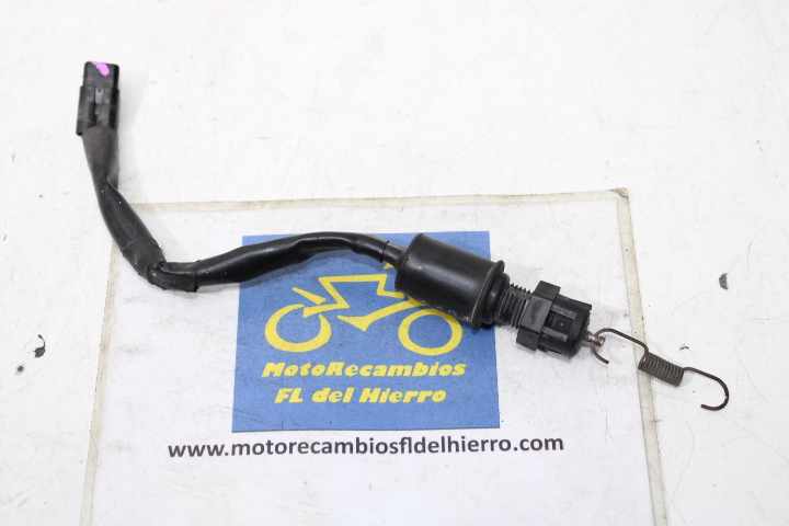 interruptor-sensor-luz-freno-trasero-kawasaki-er6f-abs-2014-270100723-921450091 (1)