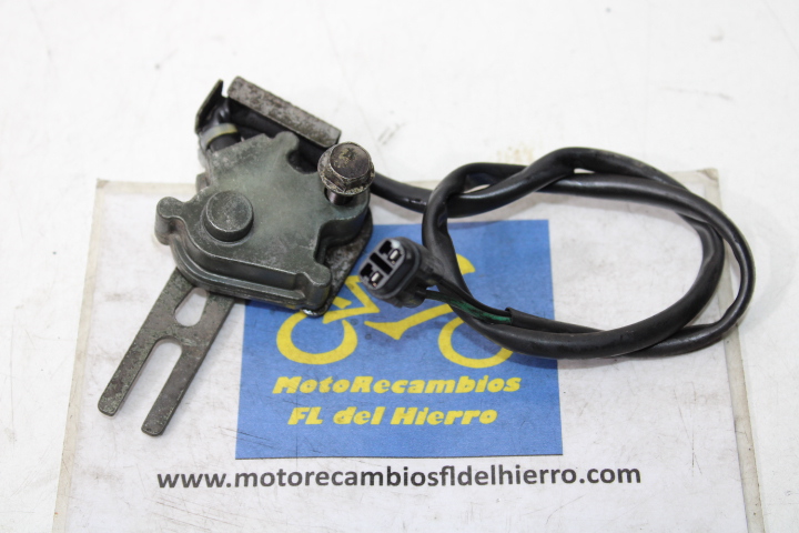 interruptor-sensor-pata-lateral-kawasaki-z750s-2006-270101470 (1)