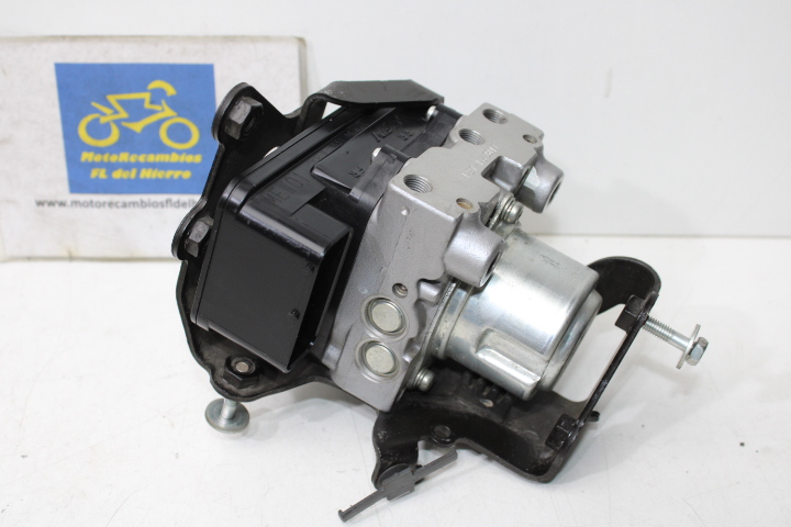modulo-unidad-control-abs-honda-deauville-nt700v-57110MEW852 (1)