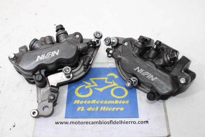 pinza-freno-delantero-honda-deauville-nt700v-abs-45250MEW854-45150MEW922 (1)