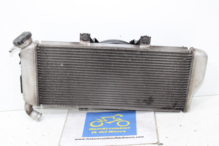 radiador-electro-ventilador-kawasaki-er6f-abs-2014-390610559-595025002 (1)