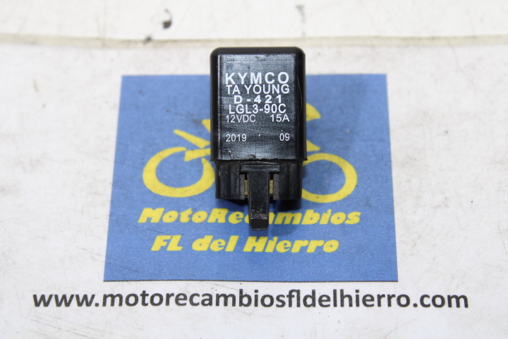 rele-d421-contacto-bomba-gasolina-kymco-xciting-400-s-2020-38500LGL390A (1)