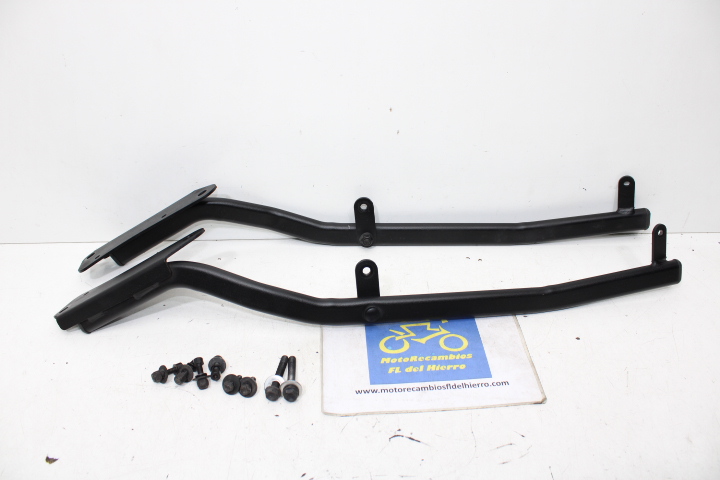 soporte-maleta-trasera-givi-kawasaki-er6f-abs-2014-SR6711 (1)