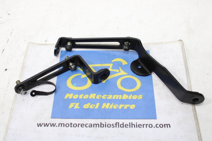 soportes-carenados-quillas-kawasaki-er6f-abs-2014-110560994-110560995 (1)