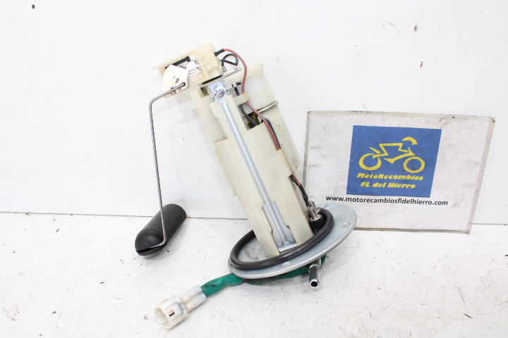 bomba-gasolina-aforador-suzuki-gladius-sfv-650-2013-1510044H01000 (1)
