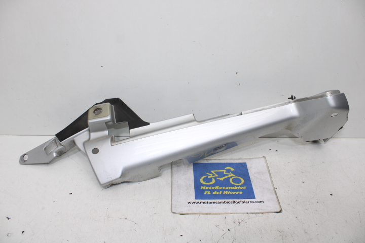 carenado-trasero-izquierdo-bmw-r1150rt-2003-52532313707 (1)