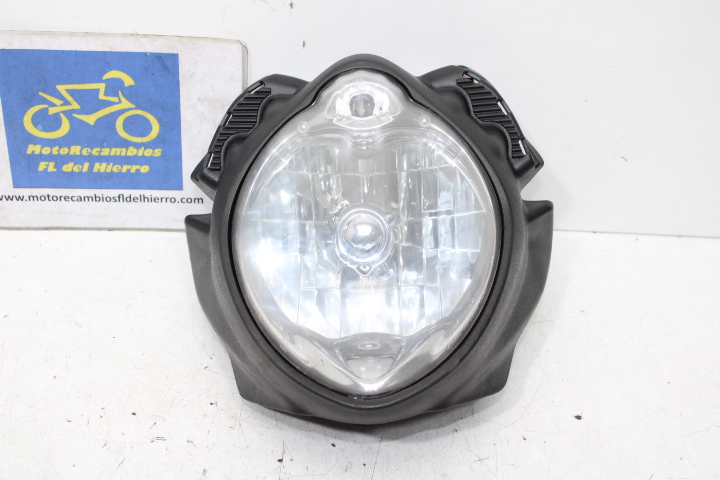 faro-delantero-optica-suzuki-gladius-sfv-650-2013-3510044H13999-5181144H00291 (1)