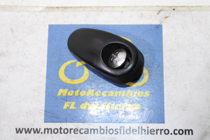 gancho-contra-escudo-kymco-agility-carry-125-e5-2021-81132LCB9C10N1R (1)