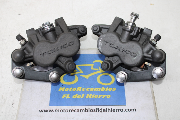 pinzas-freno-delantero-kawasaki-er6f-abs-2015-430800077DJ-430800076DJ (1)