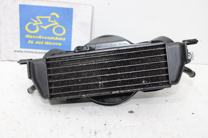 radiador-aceite-ventilador-bmw-r1150rt-2003-17211341632-17112317705 (1)