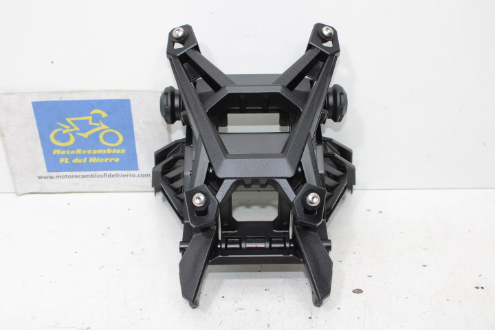 araña-soporte-regulable-cúpula-honda-adv-350-nf13a-2023-64700K2LD01 (1)