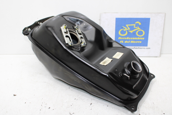 deposito-tanque-gasolina-honda-adv-350-nf13a-2023-17500K1BT00 (1)