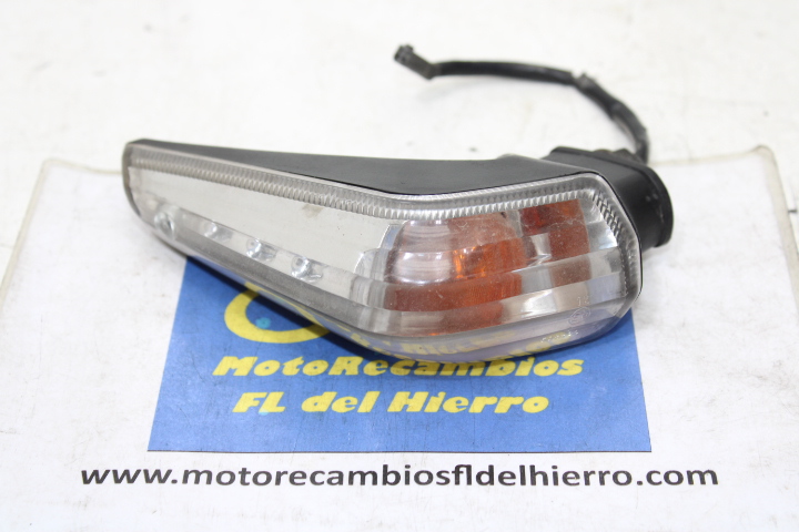 intermitente-trasero-izquierdo-suzuki-gsr-600-2007-3560444G01000 (1)